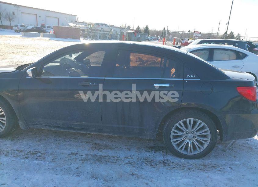 Photo 14 of 2012 Chrysler 200 LIMITED (VIN 1C3CCBCGXCN326120)