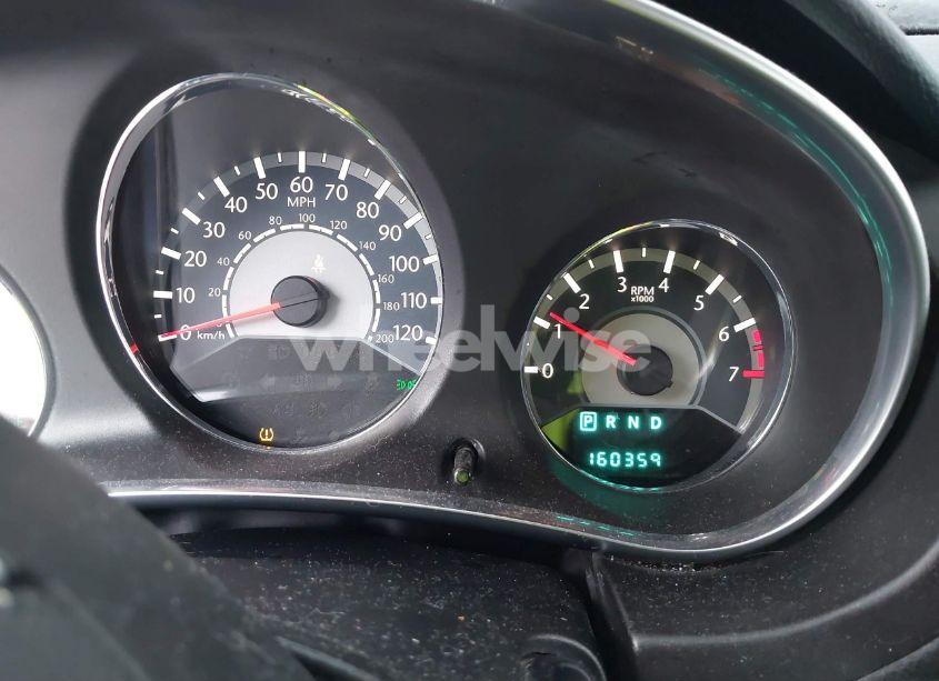 Photo 7 of 2013 Chrysler 200 LIMITED (VIN 1C3CCBCGXDN514847)