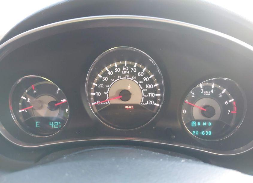 Photo 7 of 2013 Chrysler 200 LIMITED (VIN 1C3CCBCGXDN573347)