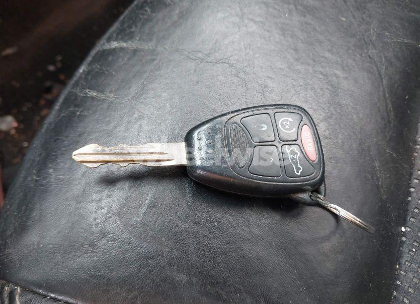 Photo 11 of 2013 Chrysler 200 LIMITED (VIN 1C3CCBCGXDN650394)