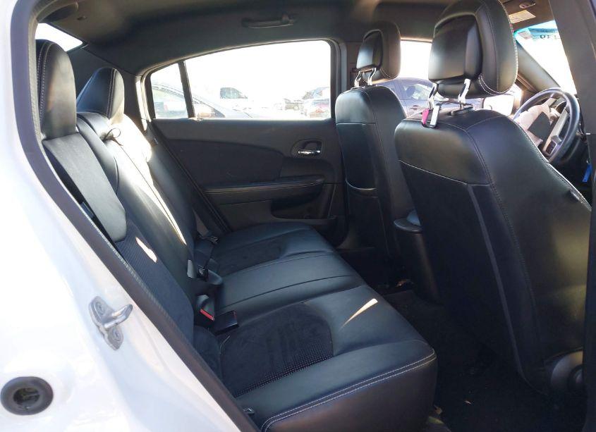 Photo 8 of 2013 Chrysler 200 LIMITED (VIN 1C3CCBCGXDN667227)