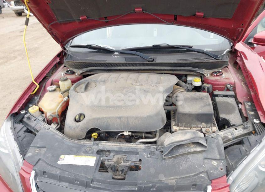 Photo 10 of 2013 Chrysler 200 LIMITED (VIN 1C3CCBCGXDN737504)