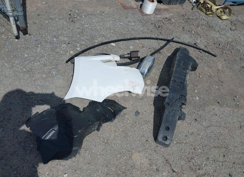 Photo 12 of 2014 Chrysler 200 LIMITED (VIN 1C3CCBCGXEN152570)