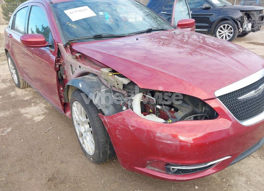 Photo 6 of 2014 Chrysler 200 LIMITED (VIN 1C3CCBCGXEN197489)