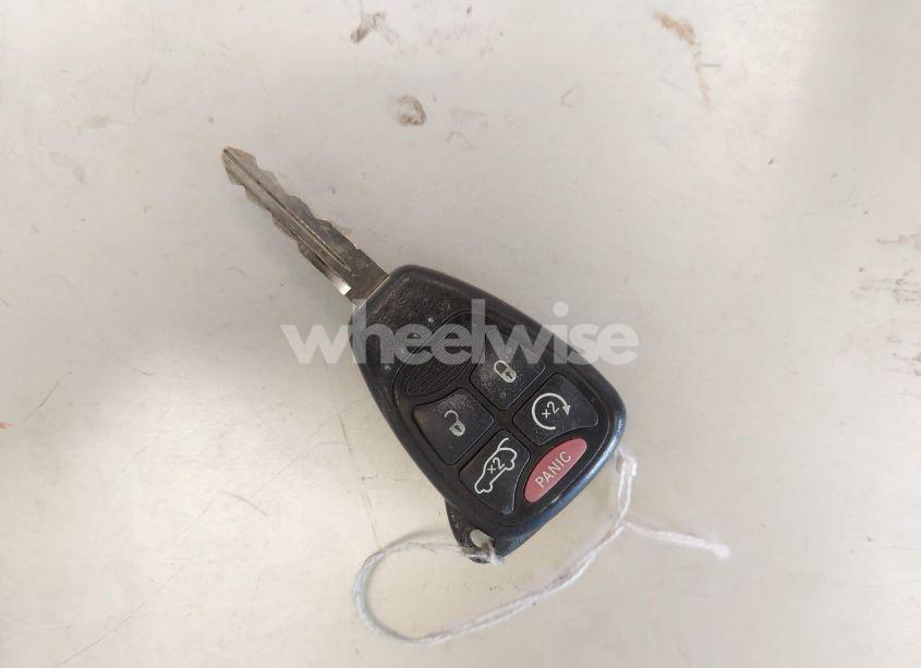 Photo 11 of 2012 Chrysler 200 S (VIN 1C3CCBHG1CN187732)