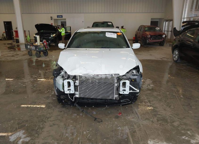 Photo 13 of 2012 Chrysler 200 S (VIN 1C3CCBHG1CN187732)