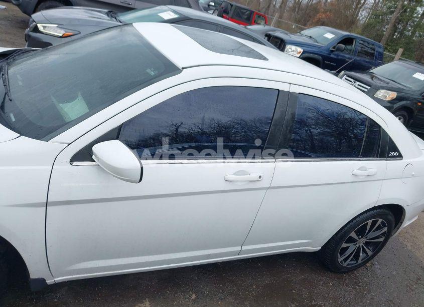 Photo 14 of 2012 Chrysler 200 S (VIN 1C3CCBHG3CN189756)