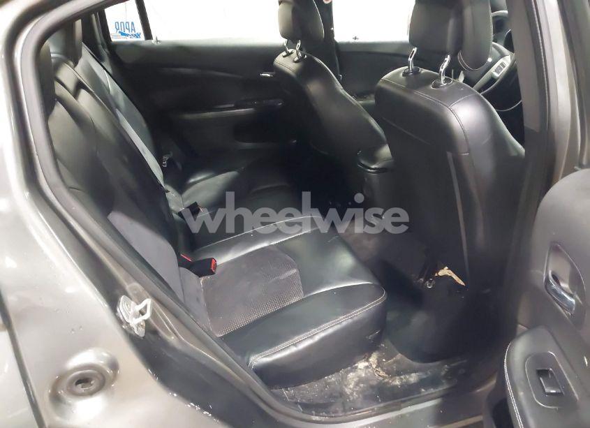 Photo 8 of 2012 Chrysler 200 S (VIN 1C3CCBHG6CN161322)