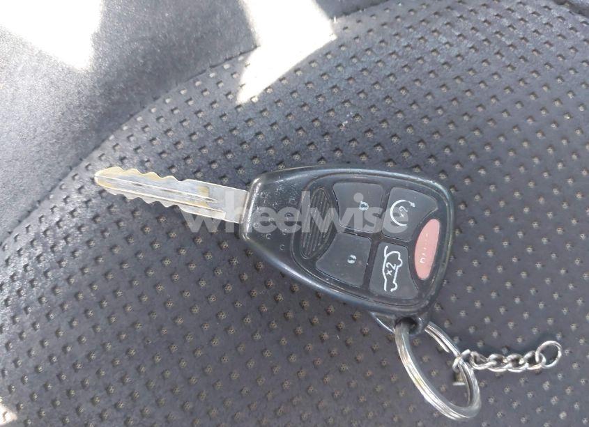 Photo 11 of 2012 Chrysler 200 S (VIN 1C3CCBHG6CN176998)