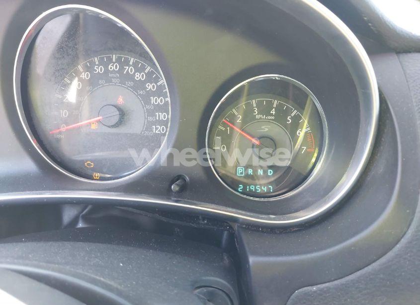 Photo 7 of 2012 Chrysler 200 S (VIN 1C3CCBHG6CN176998)