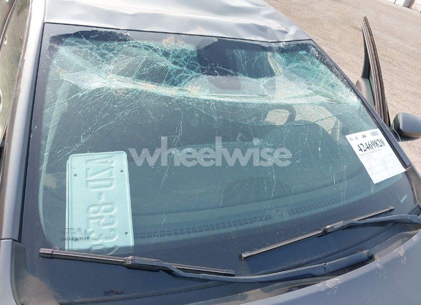 Photo 6 of 2015 Chrysler 200 LIMITED (VIN 1C3CCCAB0FN504134)