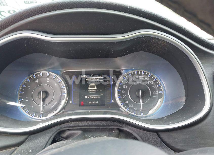 Photo 7 of 2015 Chrysler 200 LIMITED (VIN 1C3CCCAB0FN504134)