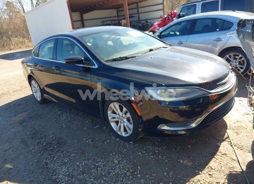 2015 Chrysler 200 LIMITED (VIN 1C3CCCAB0FN560235) main photo