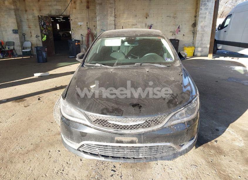 Photo 12 of 2015 Chrysler 200 LIMITED (VIN 1C3CCCAB0FN564429)