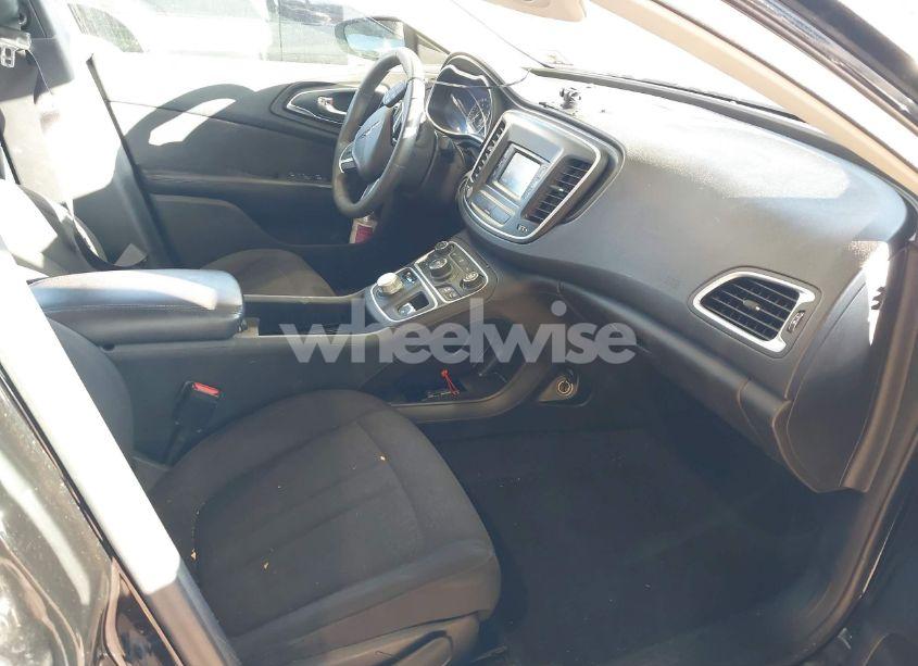 Photo 5 of 2015 Chrysler 200 LIMITED (VIN 1C3CCCAB0FN564429)