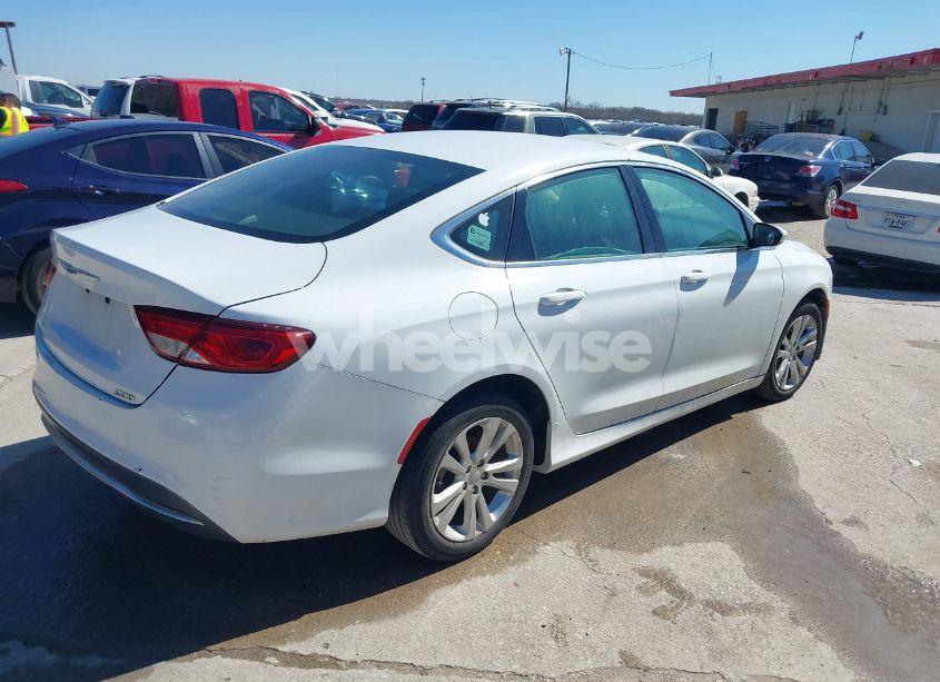 Photo 4 of 2015 Chrysler 200 LIMITED (VIN 1C3CCCAB0FN578220)