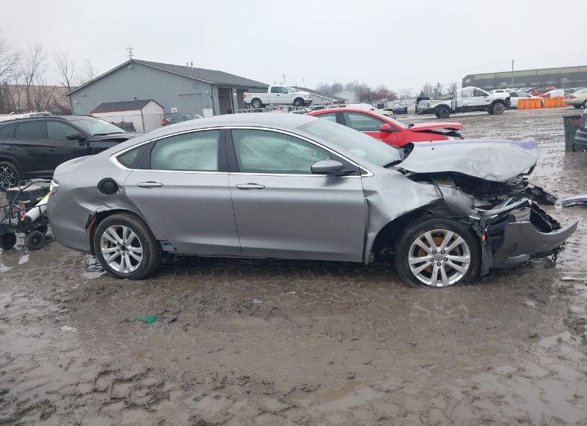 Photo 13 of 2015 Chrysler 200 LIMITED (VIN 1C3CCCAB0FN580050)
