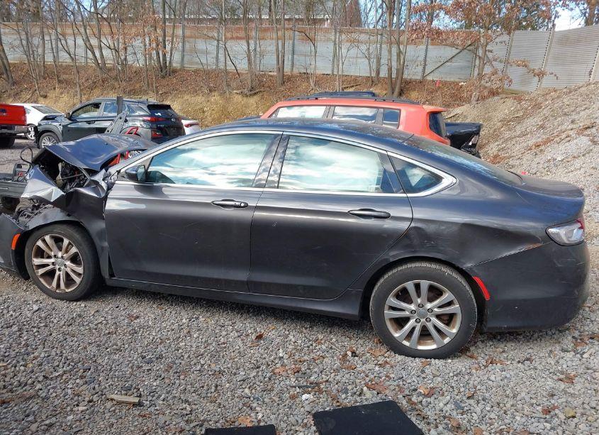 Photo 15 of 2015 Chrysler 200 LIMITED (VIN 1C3CCCAB0FN583742)