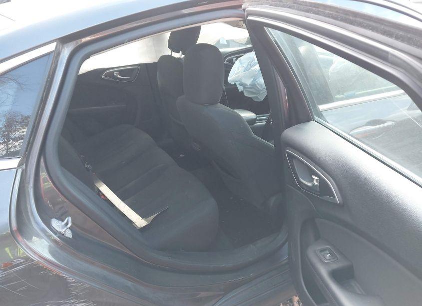 Photo 8 of 2015 Chrysler 200 LIMITED (VIN 1C3CCCAB0FN583742)