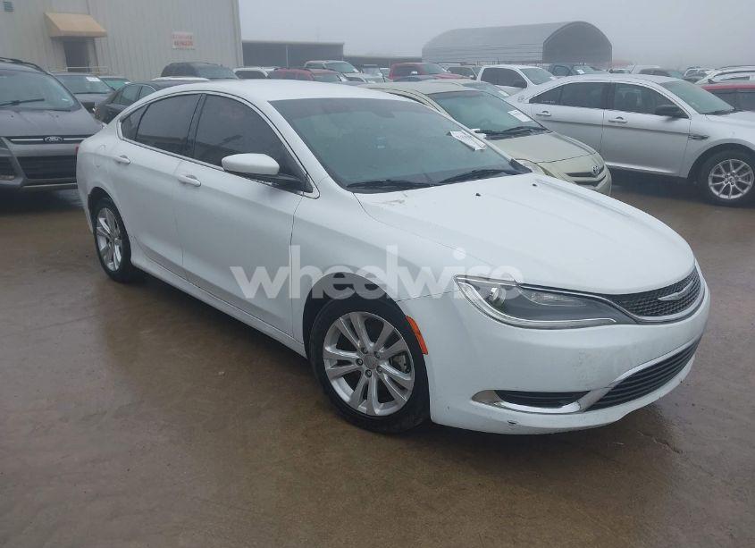 2015 Chrysler 200 LIMITED (VIN 1C3CCCAB0FN599181) main photo