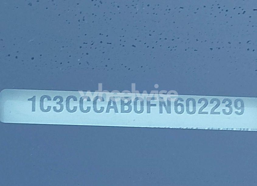 Photo 9 of 2015 Chrysler 200 LIMITED (VIN 1C3CCCAB0FN602239)