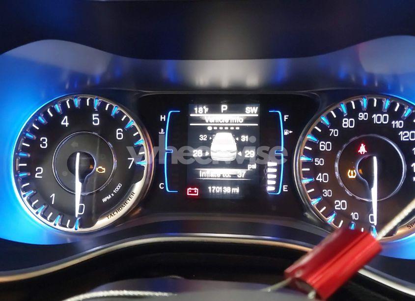 Photo 15 of 2015 Chrysler 200 LIMITED (VIN 1C3CCCAB0FN622426)