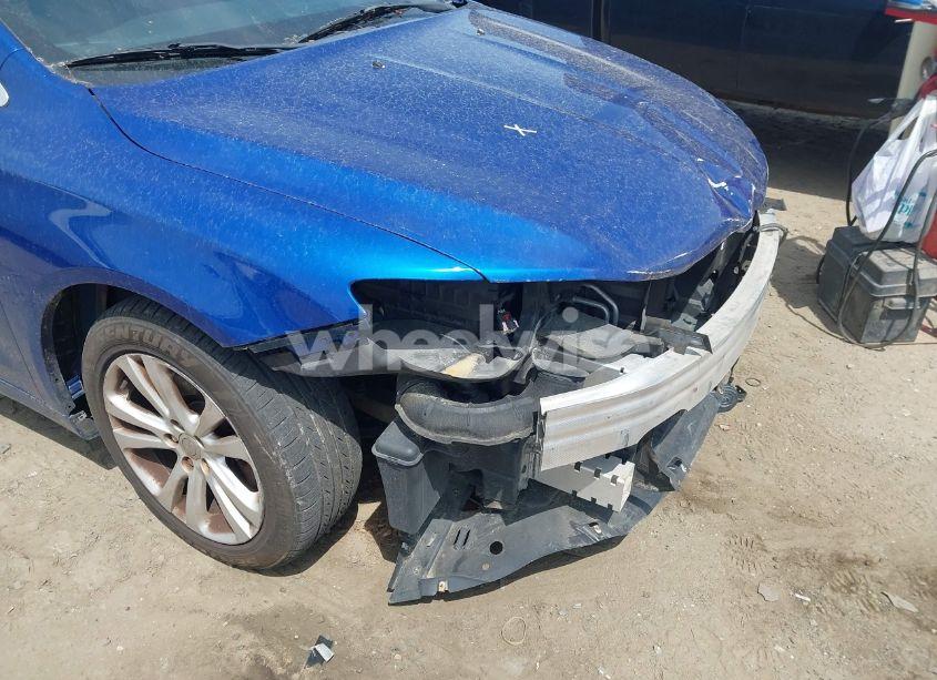 Photo 14 of 2015 Chrysler 200 LIMITED (VIN 1C3CCCAB0FN628534)