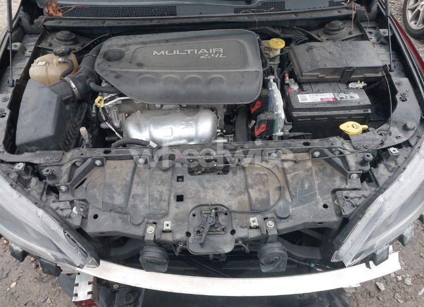 Photo 10 of 2015 Chrysler 200 LIMITED (VIN 1C3CCCAB0FN640618)