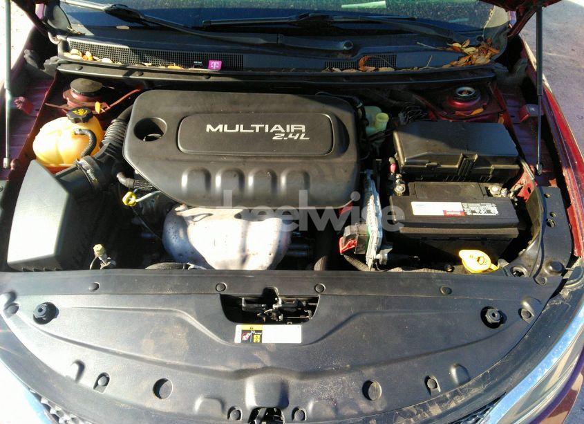 Photo 10 of 2015 Chrysler 200 LIMITED (VIN 1C3CCCAB0FN649108)