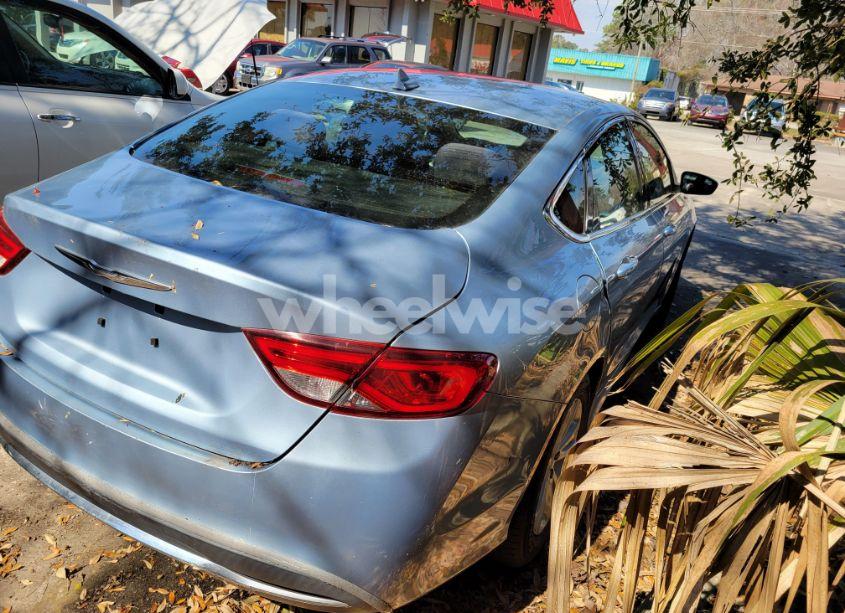 Photo 4 of 2015 Chrysler 200 LIMITED (VIN 1C3CCCAB0FN656088)