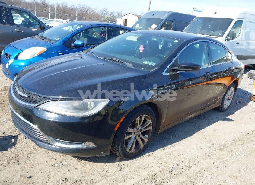 Photo 2 of 2015 Chrysler 200 LIMITED (VIN 1C3CCCAB0FN661033)