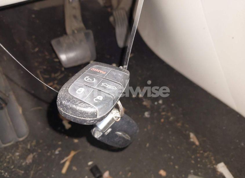 Photo 11 of 2015 Chrysler 200 LIMITED (VIN 1C3CCCAB0FN670248)