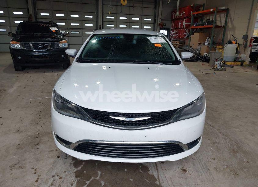 Photo 12 of 2015 Chrysler 200 LIMITED (VIN 1C3CCCAB0FN690385)