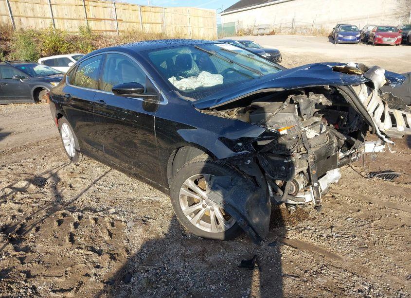 2015 Chrysler 200 LIMITED (VIN 1C3CCCAB0FN691102) main photo