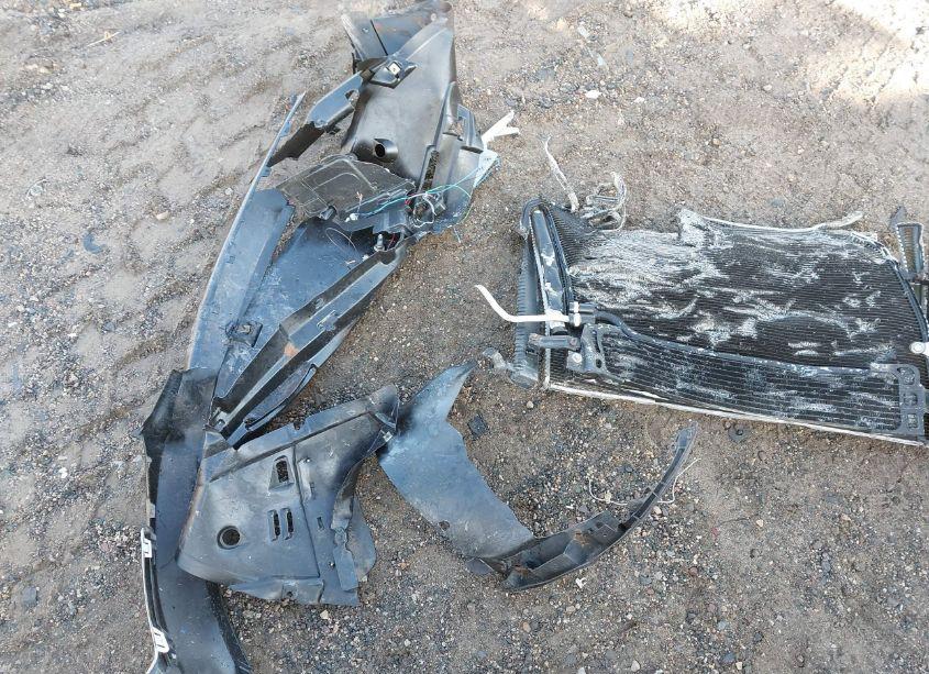 Photo 11 of 2015 Chrysler 200 LIMITED (VIN 1C3CCCAB0FN691102)