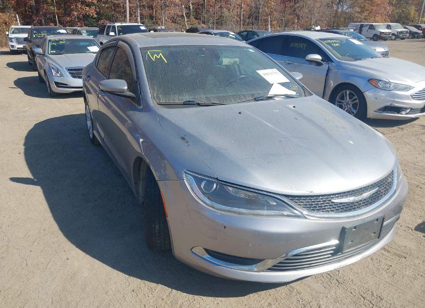2015 Chrysler 200 LIMITED (VIN 1C3CCCAB0FN702826) main photo