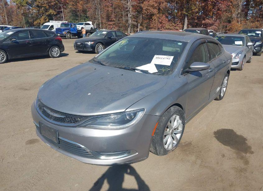 Photo 2 of 2015 Chrysler 200 LIMITED (VIN 1C3CCCAB0FN702826)