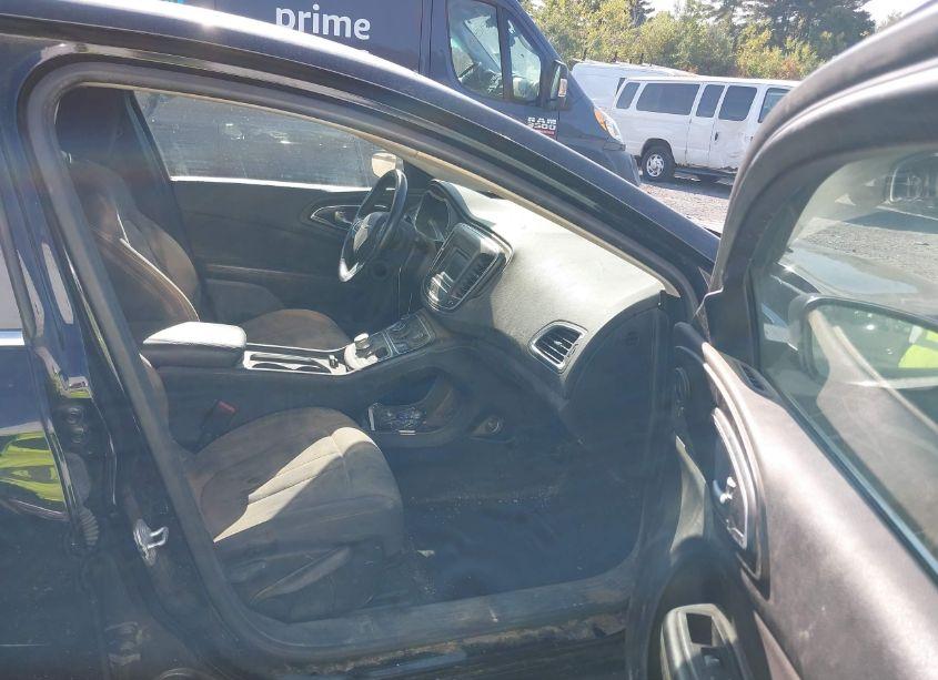 Photo 5 of 2015 Chrysler 200 LIMITED (VIN 1C3CCCAB0FN708223)