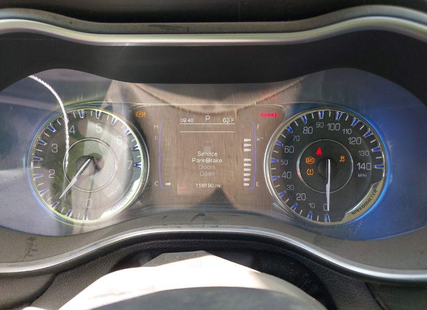 Photo 7 of 2015 Chrysler 200 LIMITED (VIN 1C3CCCAB0FN708223)