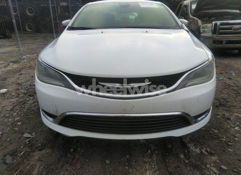 Photo 12 of 2015 Chrysler 200 LIMITED (VIN 1C3CCCAB0FN715463)