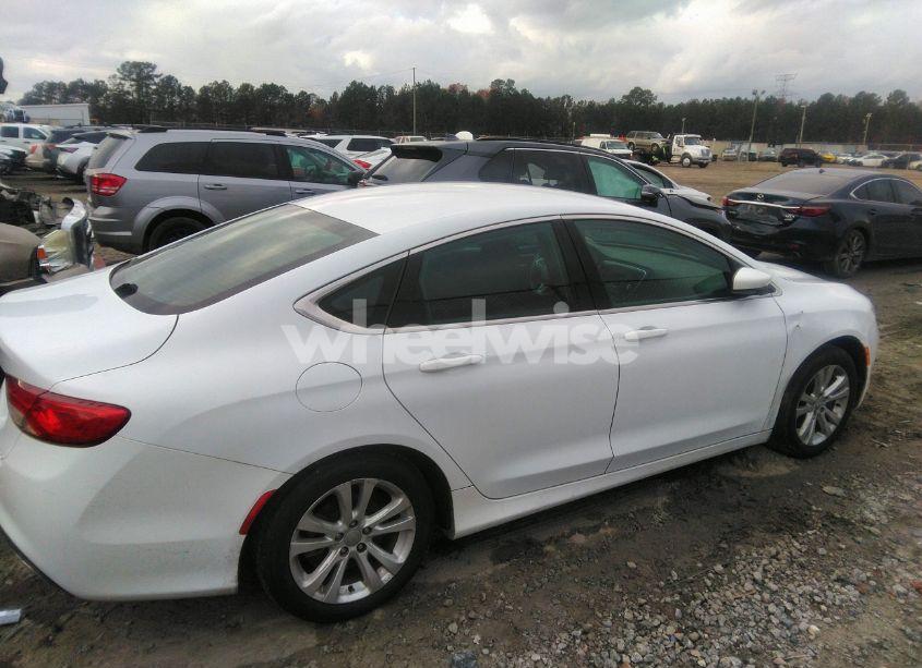 Photo 13 of 2015 Chrysler 200 LIMITED (VIN 1C3CCCAB0FN715463)