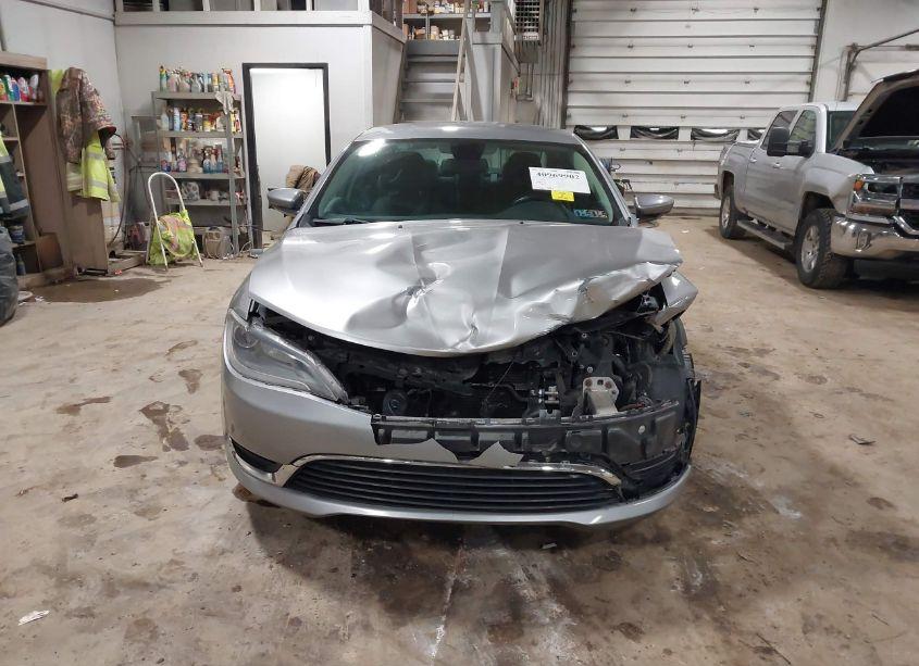 Photo 13 of 2015 Chrysler 200 LIMITED (VIN 1C3CCCAB0FN720257)