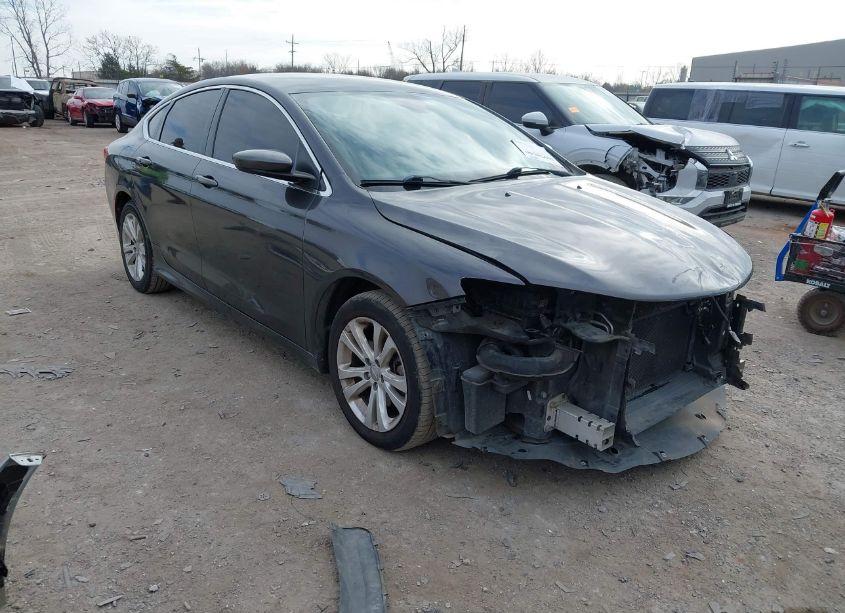 2015 Chrysler 200 LIMITED (VIN 1C3CCCAB0FN734966) main photo