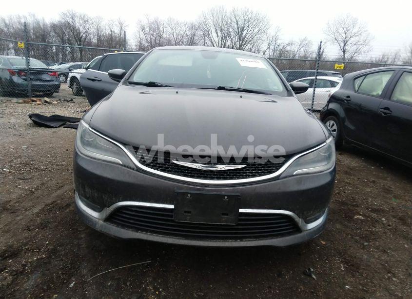 Photo 12 of 2015 Chrysler 200 LIMITED (VIN 1C3CCCAB0FN738371)