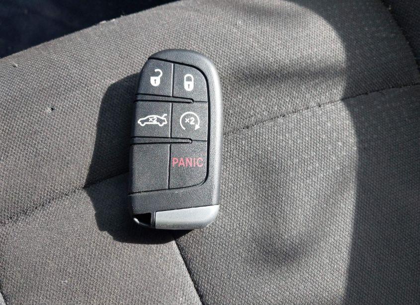 Photo 11 of 2015 Chrysler 200 LIMITED (VIN 1C3CCCAB0FN744610)