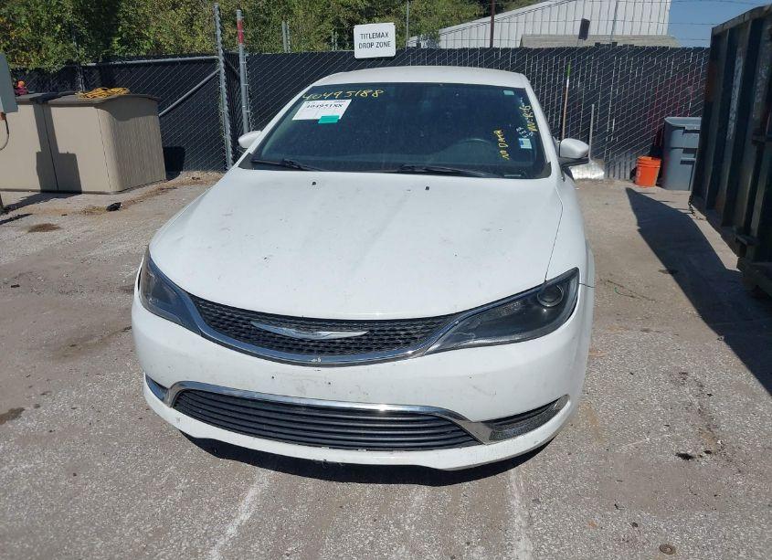 Photo 12 of 2015 Chrysler 200 LIMITED (VIN 1C3CCCAB0FN744610)