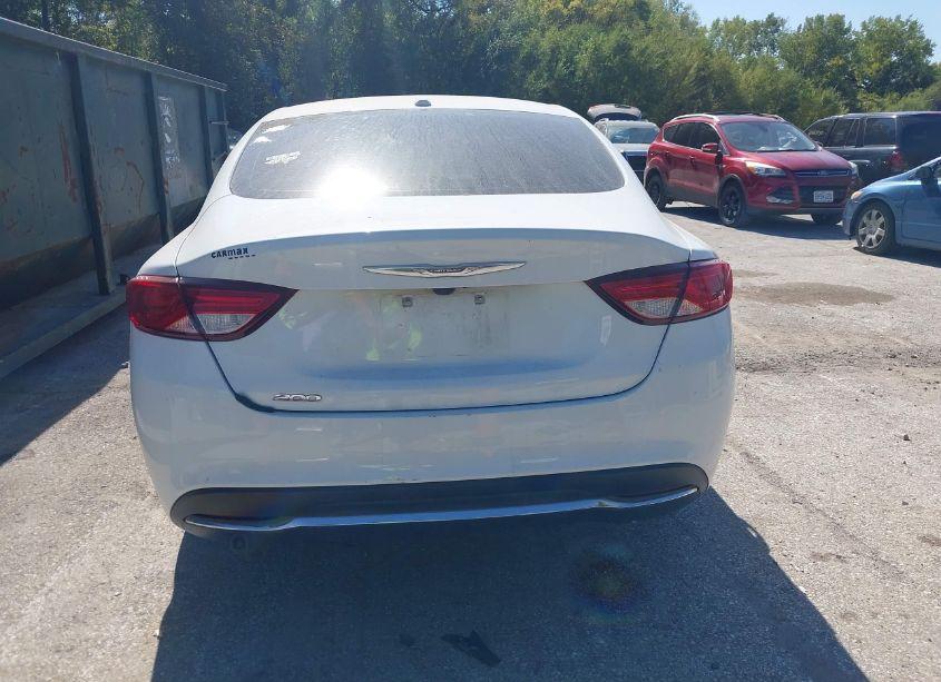 Photo 16 of 2015 Chrysler 200 LIMITED (VIN 1C3CCCAB0FN744610)