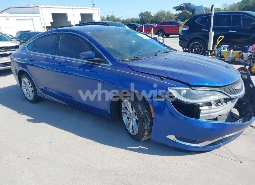 2015 Chrysler 200 LIMITED (VIN 1C3CCCAB0FN748530) main photo