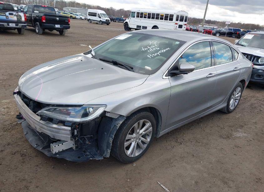 Photo 2 of 2015 Chrysler 200 LIMITED (VIN 1C3CCCAB0FN754960)