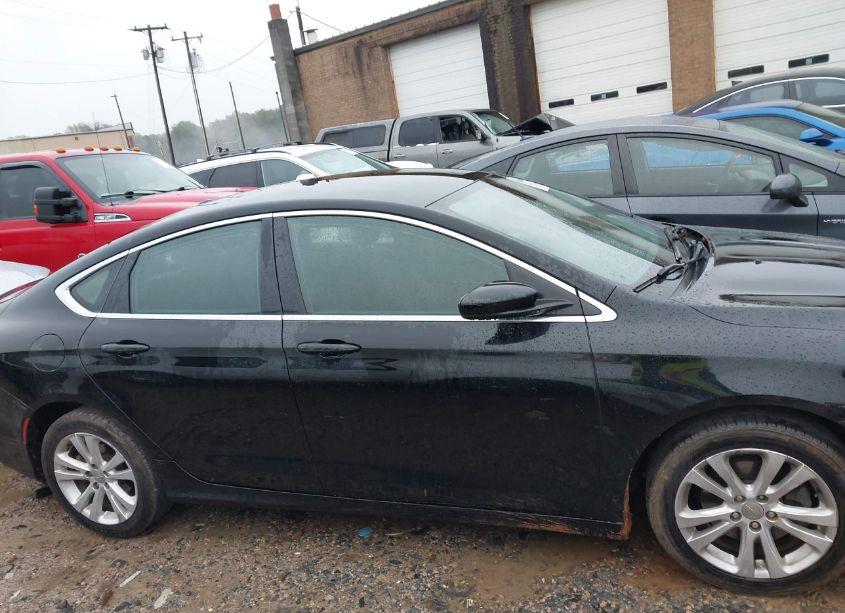 Photo 13 of 2016 Chrysler 200 LIMITED (VIN 1C3CCCAB0GN132196)